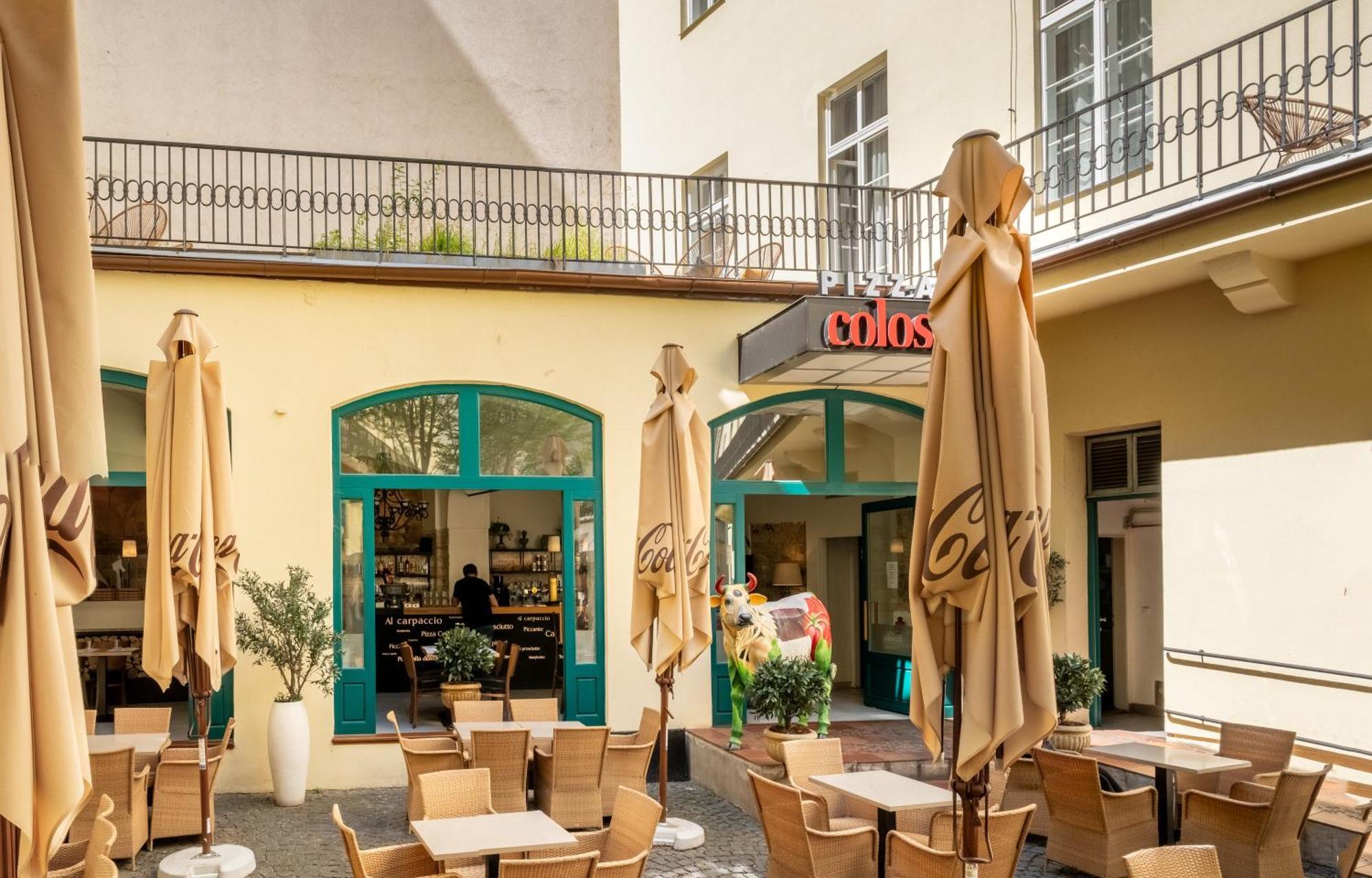 Vn48 Suites By Adrez Prague Exterior photo